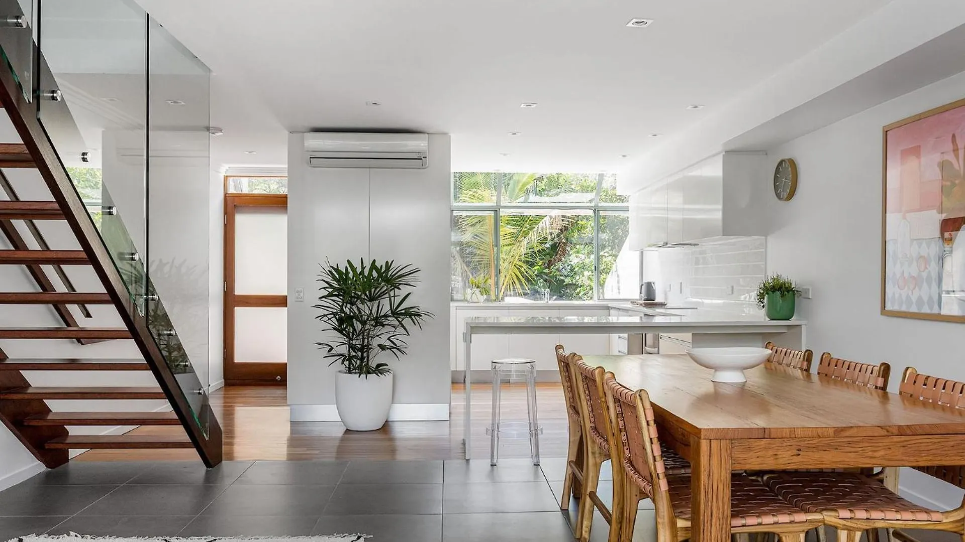 1 James Cook Apartments - Opposite Clarkes Beach Byron Bay Australien